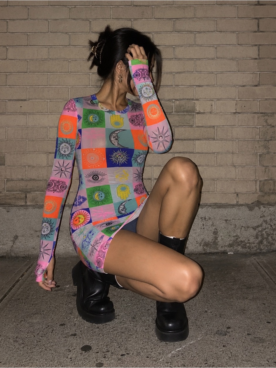 Afrm Mesh Bodycon Mini Dress Thumbhole Long Sleeve Psychedelic Print Size M